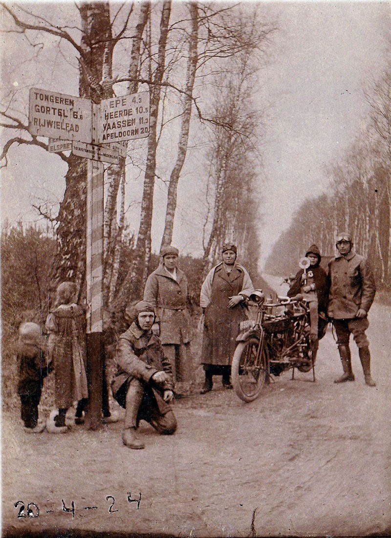Foto 1. Kruispunt Tongeren 1924