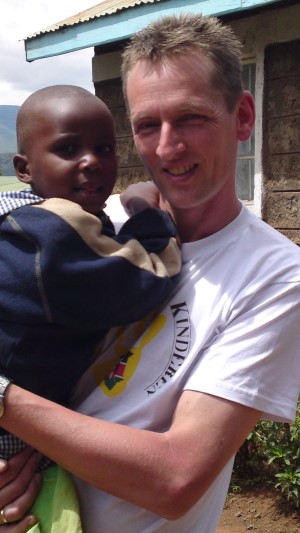 erwin met kind.JPG (Custom)