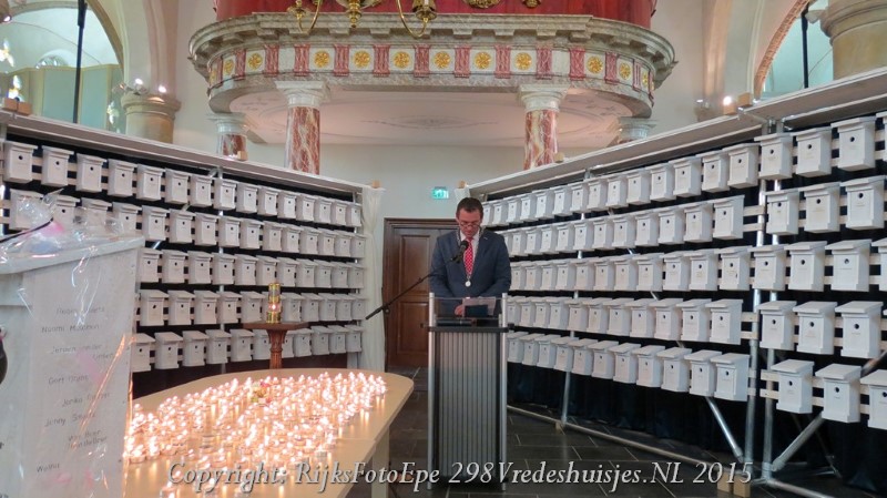 20150718RJVA298vredeshuisjes(364) (Custom)